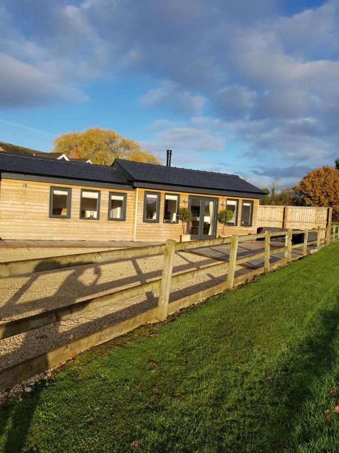The Lodge High Legh Exterior photo